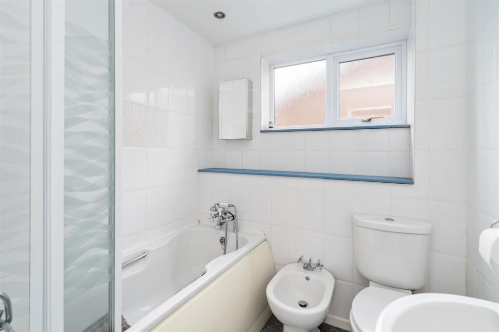 Additional property image - Oakslade Drive, Solihull