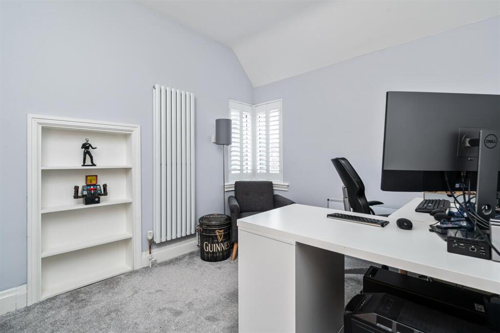 Additional property image - Broad Oaks Road, Solihull