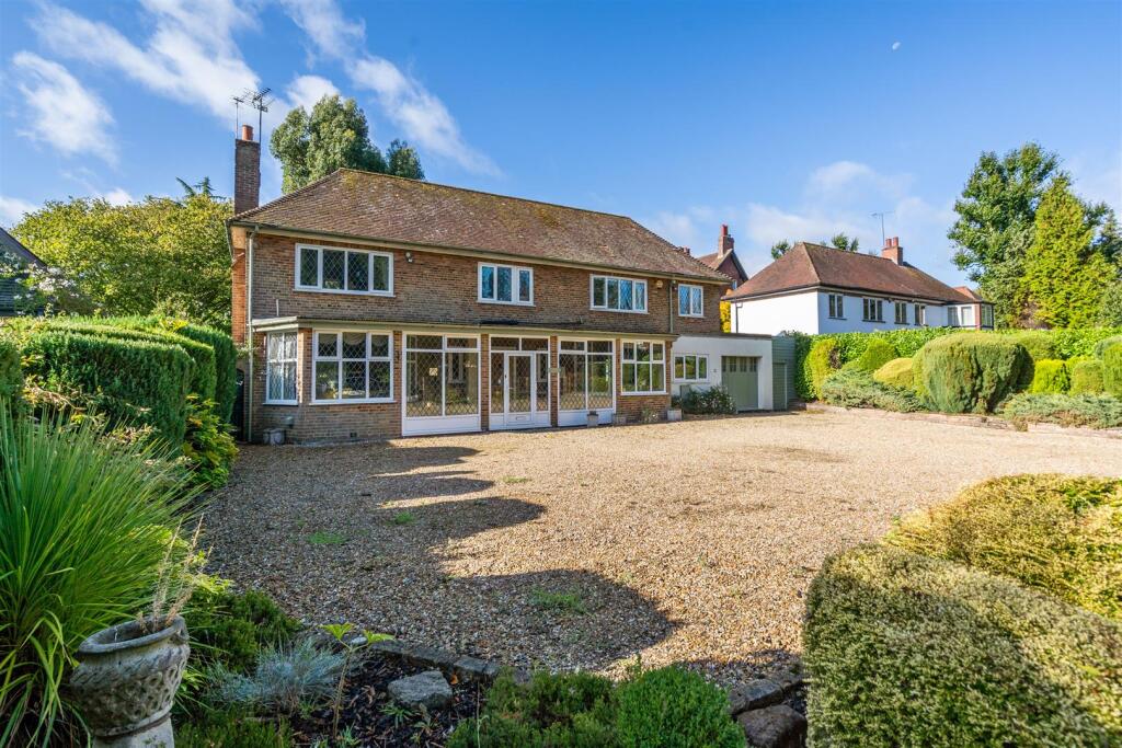 Main image of property: The Crescent, Solihull