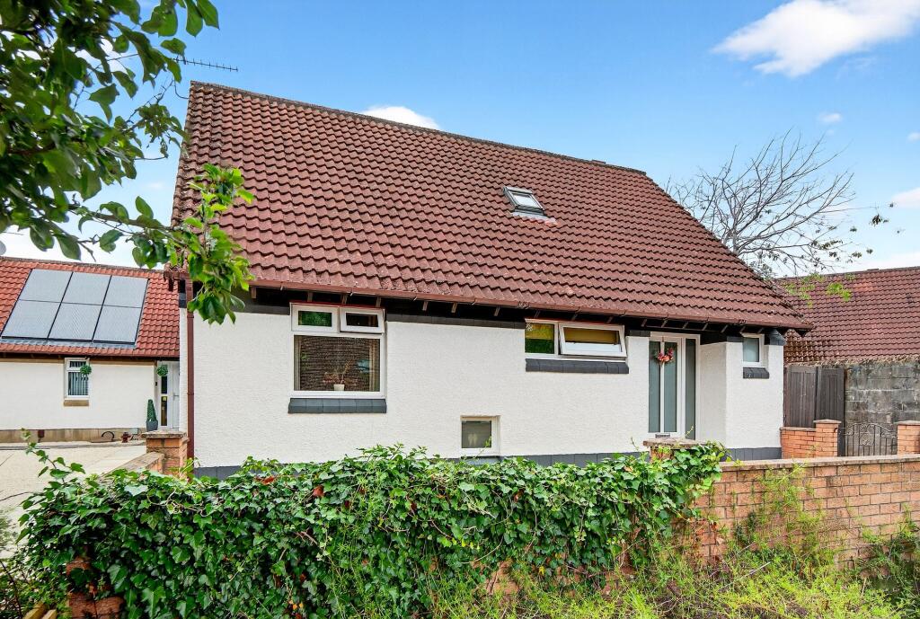 Main image of property: 13 Aberlour Place, Lawthorn, Irvine, KA11 2BW