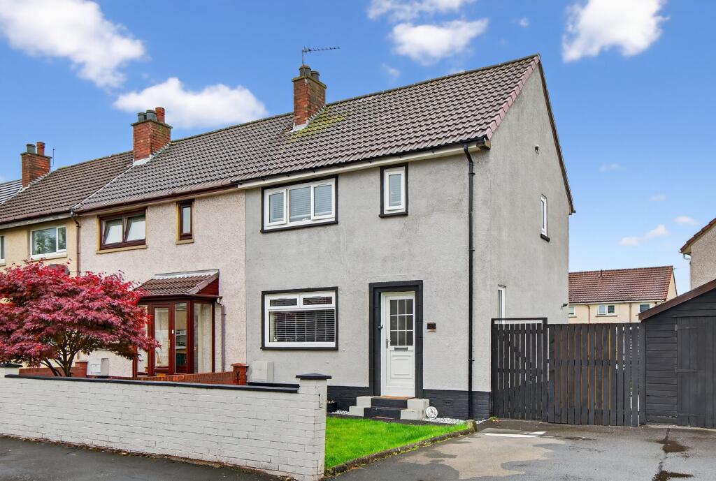 Main image of property: 40 Dale Crescent, Irvine, KA12 0RX