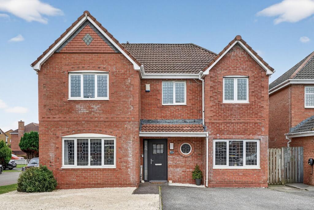 Main image of property: 63 Mountcastle Wynd, Kilwinning, KA13 6DH