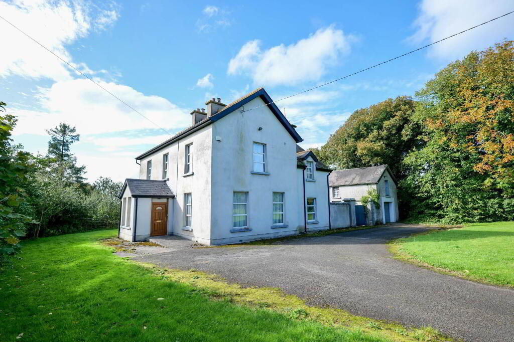 Main image of property: Parochial House, Ballinard, Herbertstown