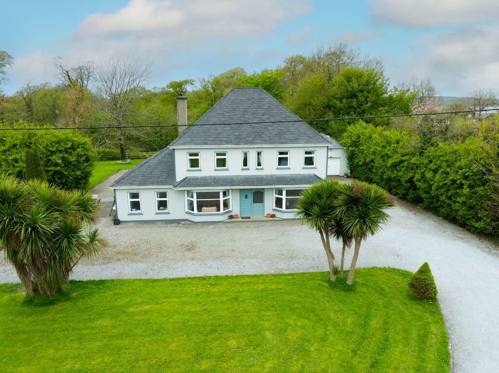 5 bedroom detached house for sale in Leahies Lodge, Foynes, Limerick