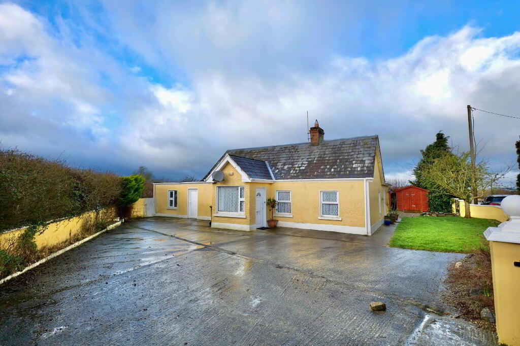 Main image of property: Appletown, Feoghanagh