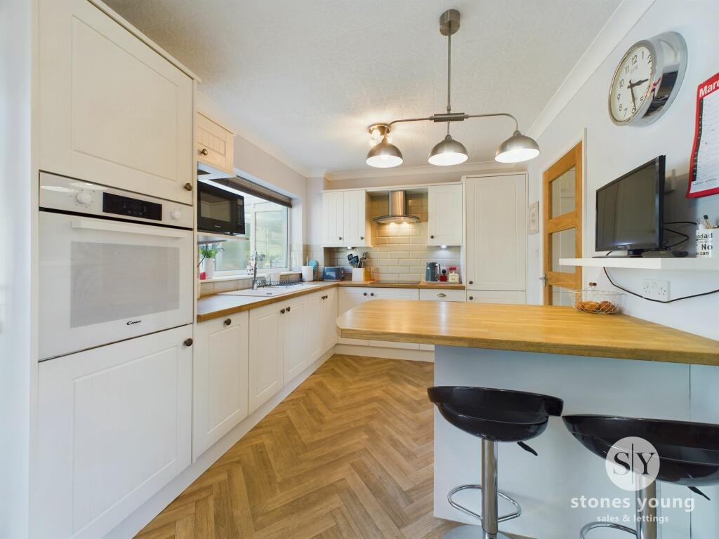 Additional property image - Walmsley Brow, Billington, BB7