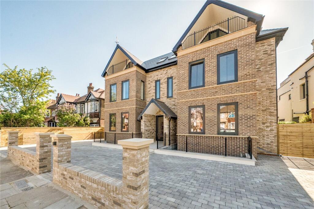 Main image of property: Creswick Road, London