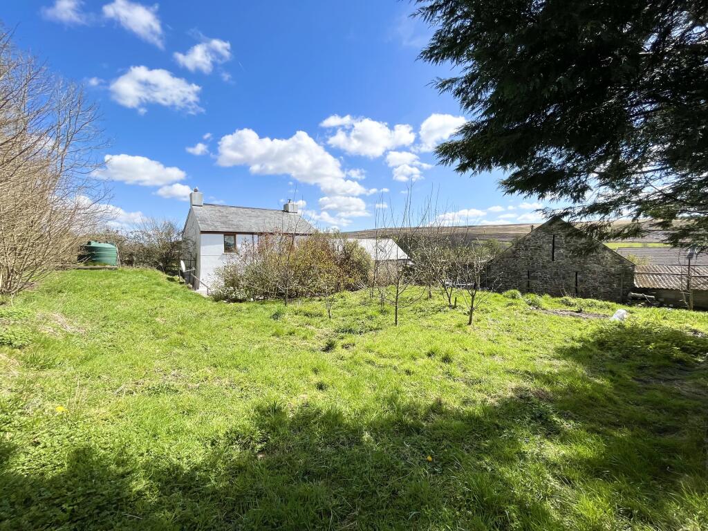 Additional property image - Ty Mawr, Ystradfellte, Aberdare, Mid Glamorgan