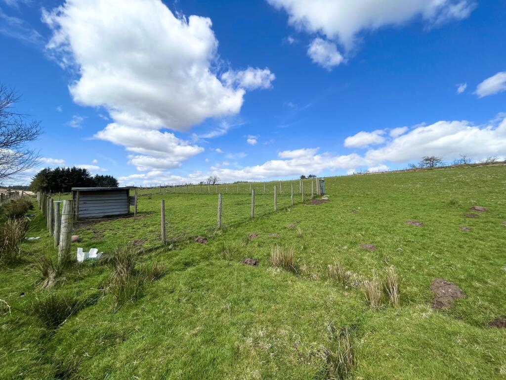 Additional property image - Ty Mawr, Ystradfellte, Aberdare, Mid Glamorgan