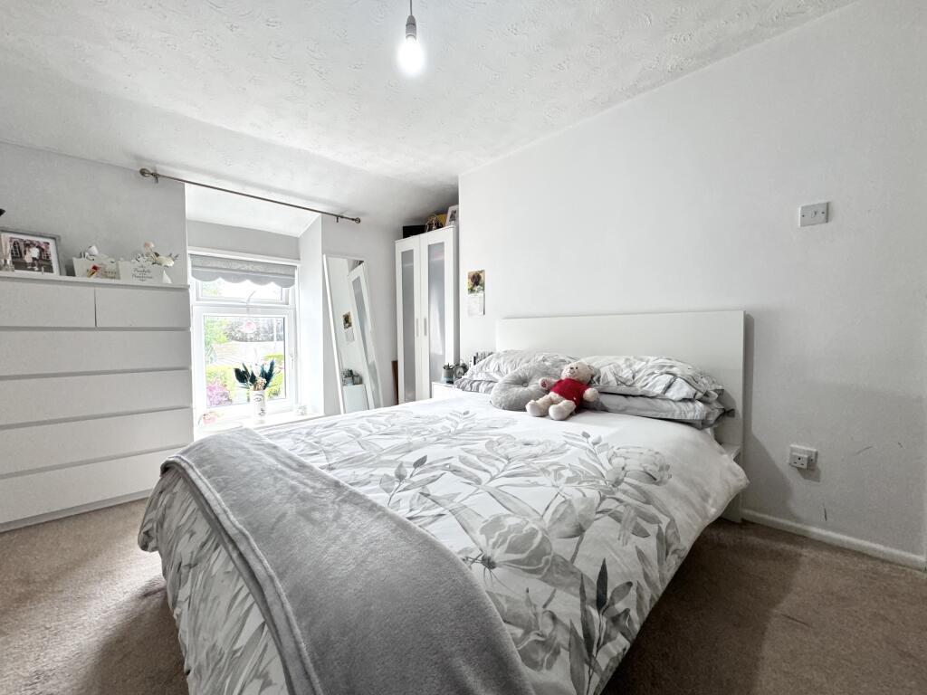 Additional property image - Exhibition Row, Llwydcoed, Aberdare