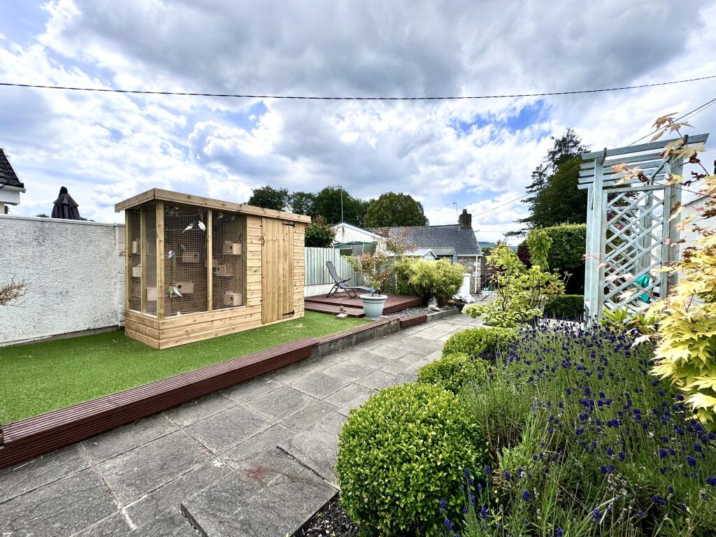 Additional property image - Exhibition Row, Llwydcoed, Aberdare