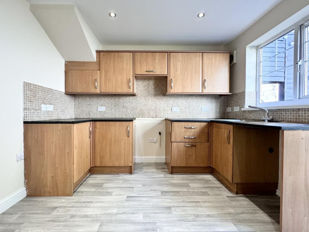Additional property image - The Willow, Stream Street, Mountain Ash