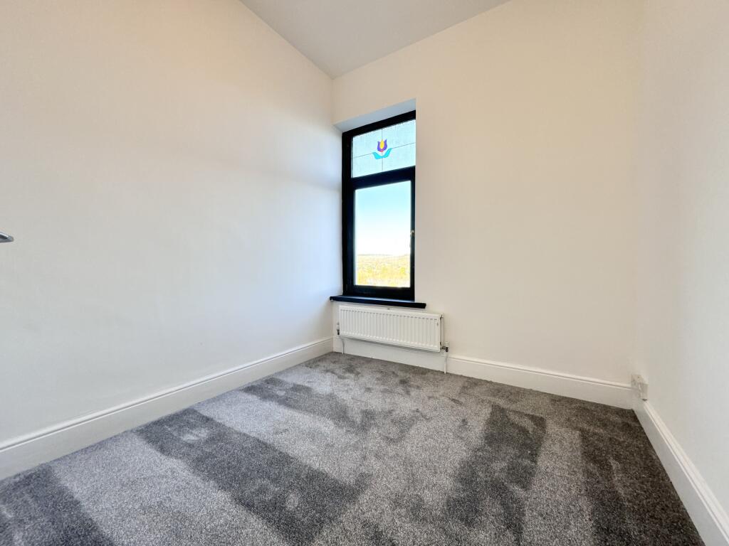 Additional property image - Broncynon Terrace, Aberdare, South Glamorgan