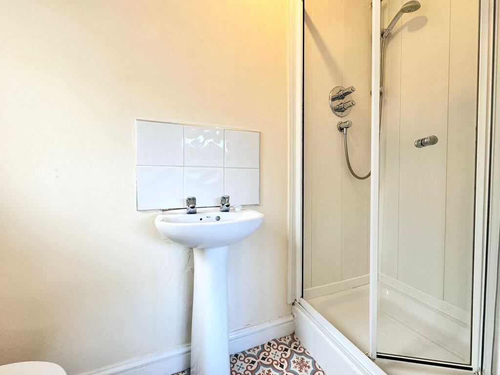 Additional property image - The Oak, Stream Street, Mountain Ash