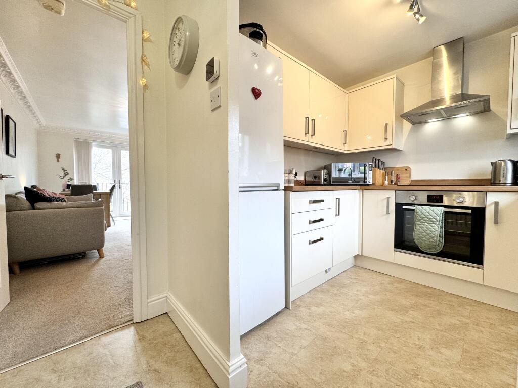 Additional property image - The Ridings, Cwmdare, Aberdare