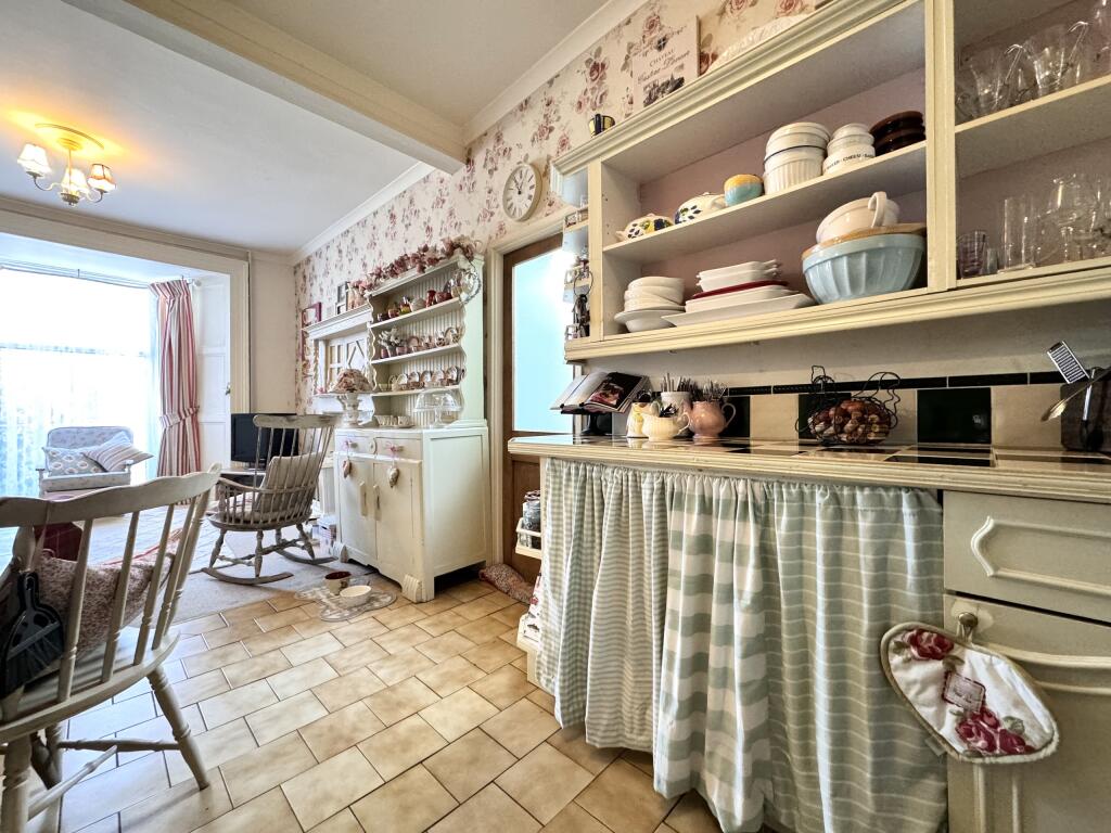 Additional property image - Highland Place, Aberdare