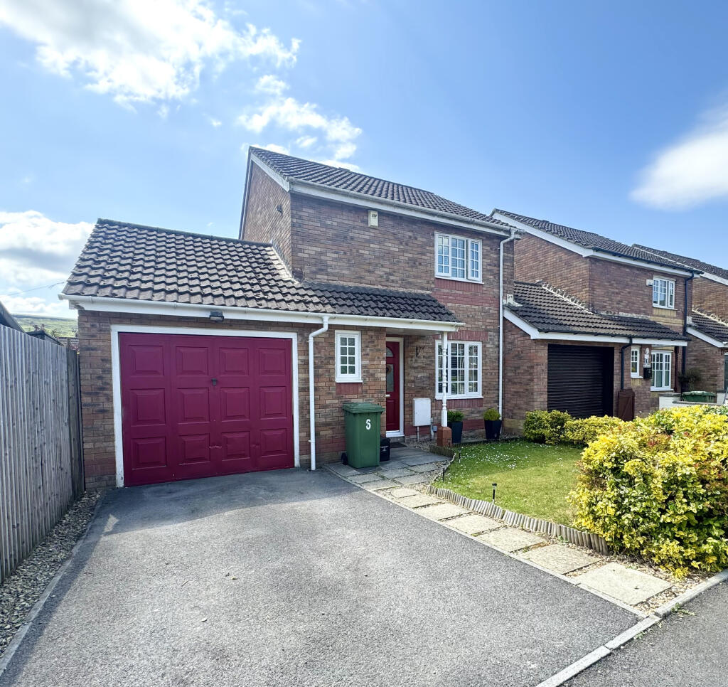 Main image of property: Springfield Gardens, Hirwaun, Aberdare