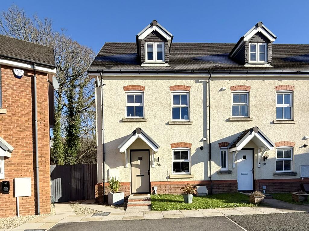 Main image of property: Tan Y Bryn Gardens, Llwydcoed, Aberdare