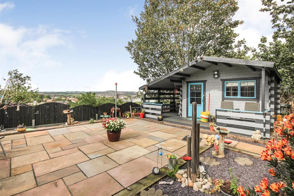 2 bedroom bungalow for sale in Rossendale Close, Halesowen, West