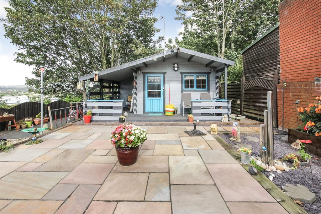 2 bedroom bungalow for sale in Rossendale Close, Halesowen, West