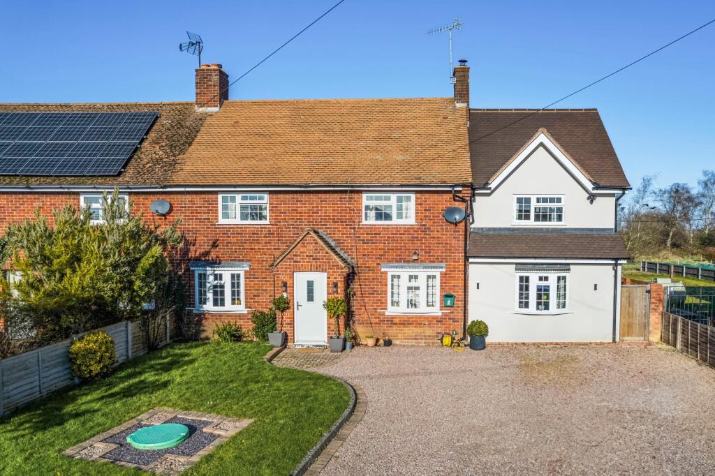 5 bedroom semidetached house for sale in Sydgate, Mill Lane