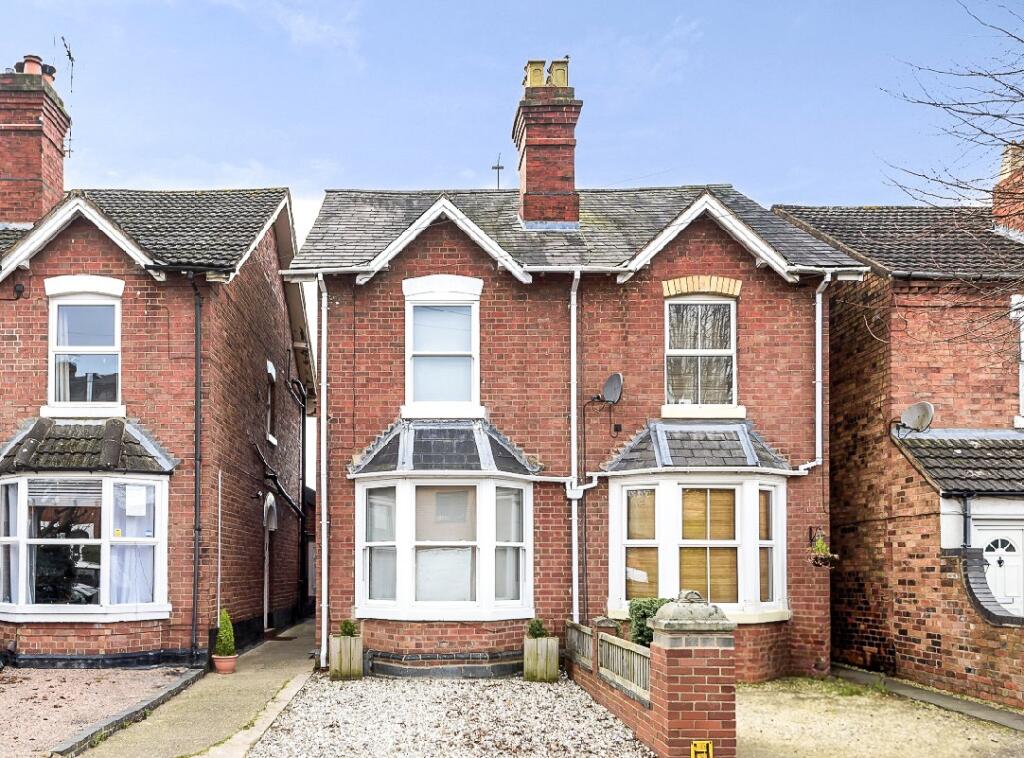 3 bedroom semidetached house for sale in Shrubbery Street