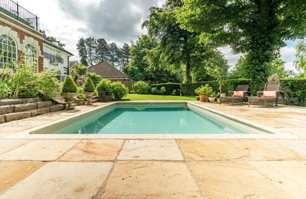 Additional property image - Hollies Drive, Mucklow Hill, Halesowen