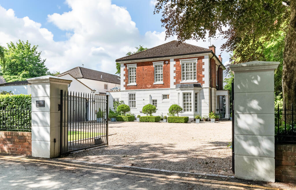 Additional property image - Hollies Drive, Mucklow Hill, Halesowen