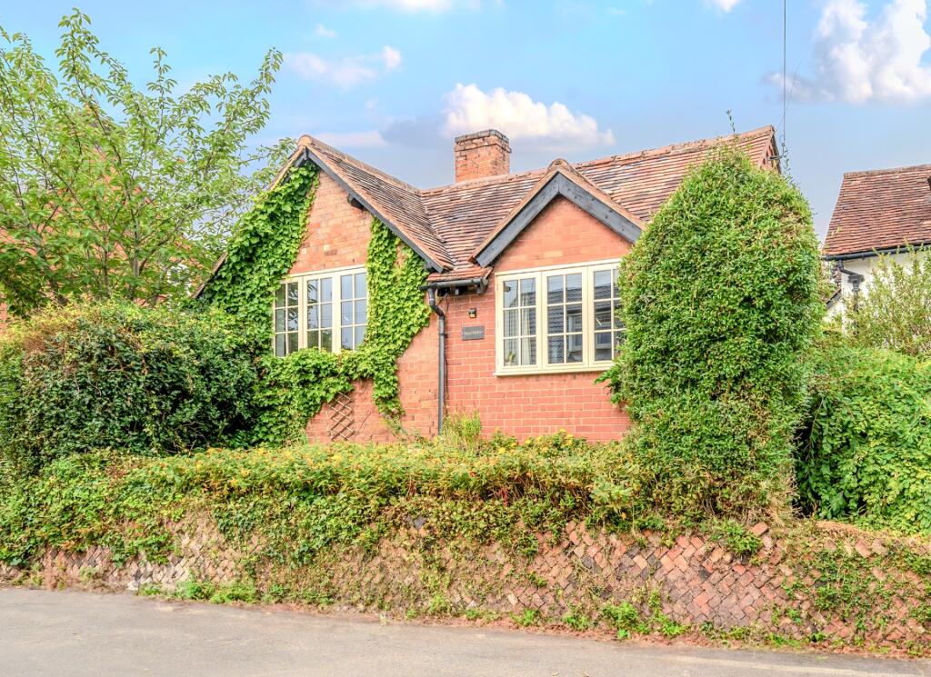 Main image of property: The Green, Snitterfield, Stratford-upon-Avon