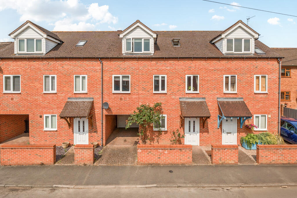 Main image of property: Head Street, Pershore