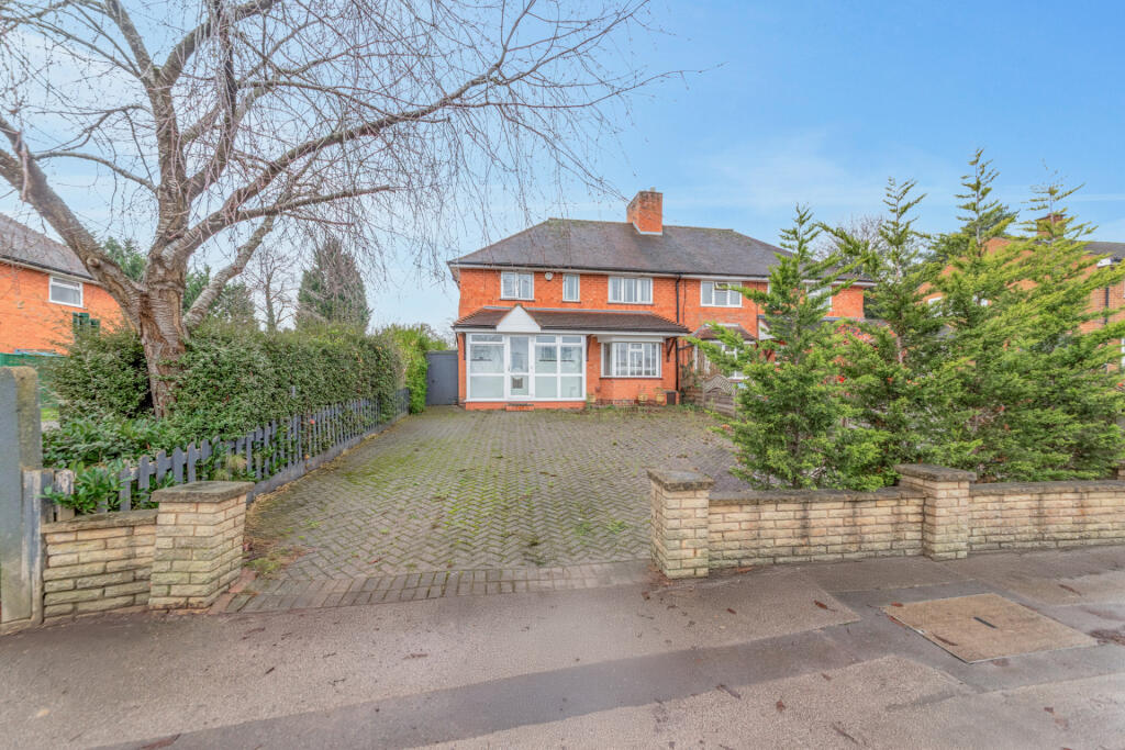 Main image of property: Moat Lane, Solihull