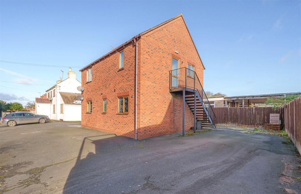Main image of property: Sailors Bank, Lower Broadheath, Worcester, Worcestershire, WR2