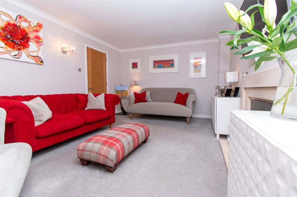 Additional property image - De Tany Court, St. Albans, Hertfordshire, AL1
