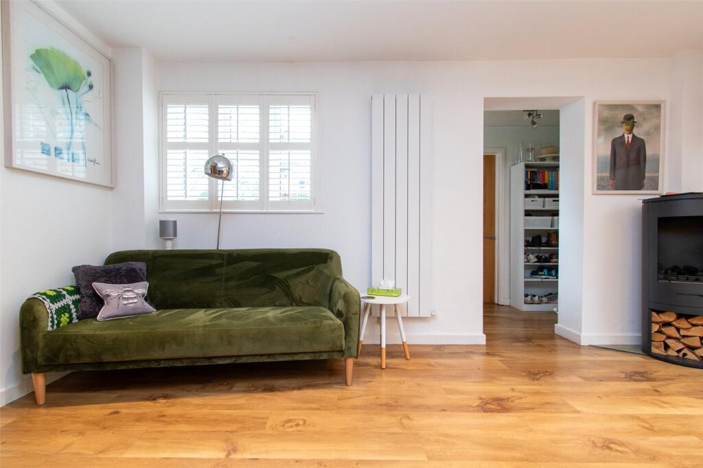 Additional property image - De Tany Court, St. Albans, Hertfordshire, AL1
