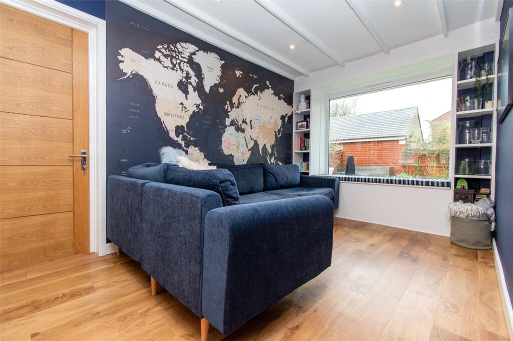 Additional property image - De Tany Court, St. Albans, Hertfordshire, AL1