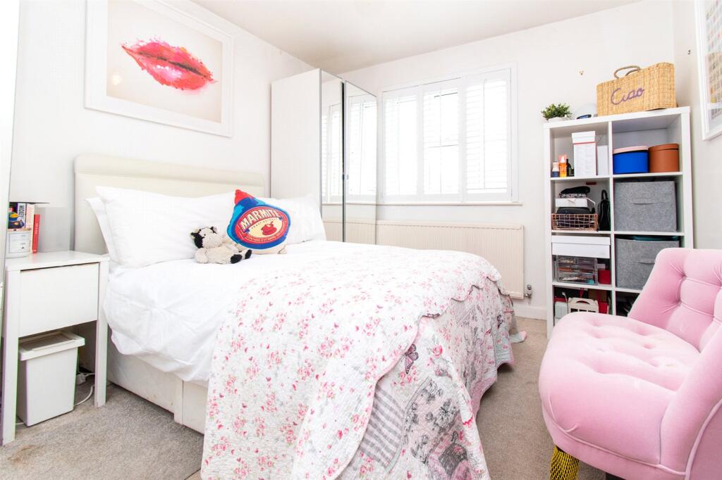 Additional property image - De Tany Court, St. Albans, Hertfordshire, AL1