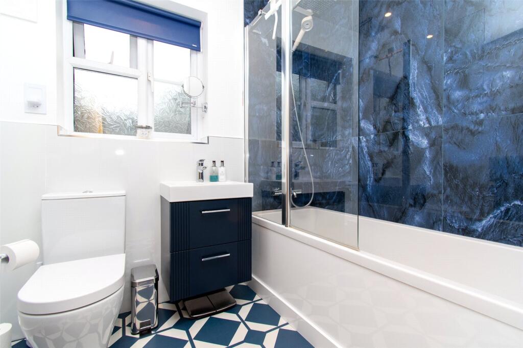 Additional property image - De Tany Court, St. Albans, Hertfordshire, AL1