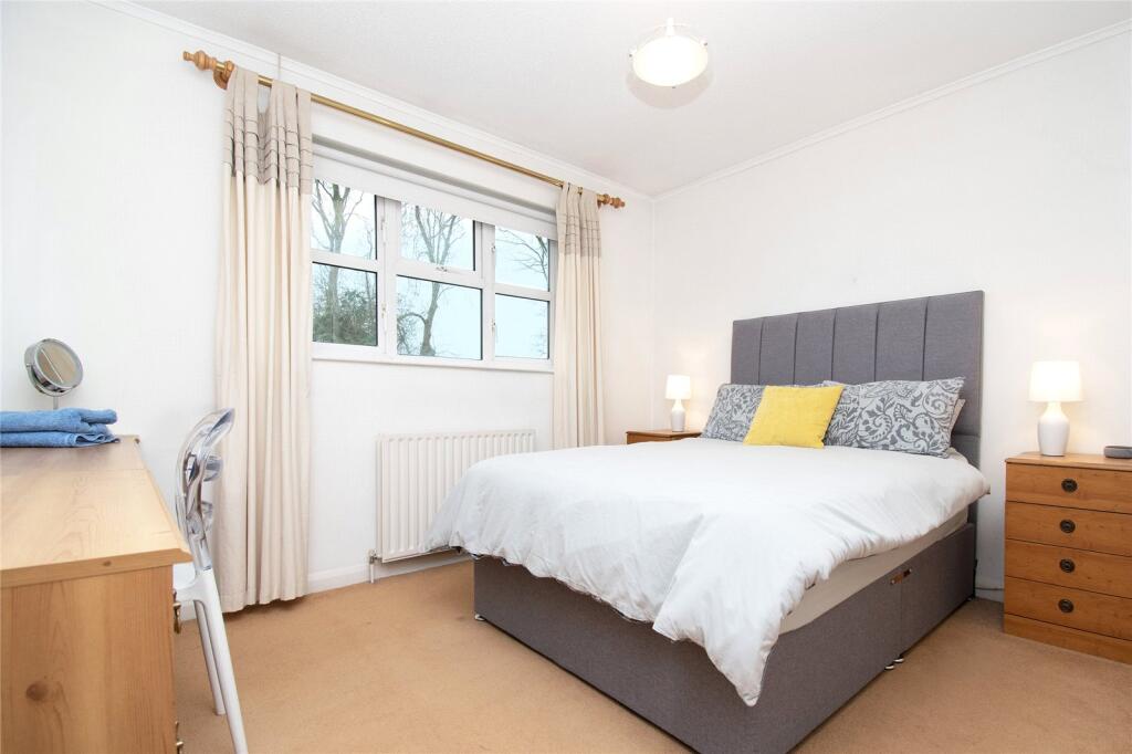 Additional property image - Merryfields, St. Albans, Hertfordshire, AL4
