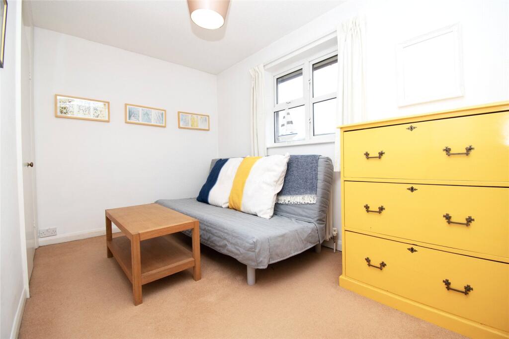 Additional property image - Merryfields, St. Albans, Hertfordshire, AL4