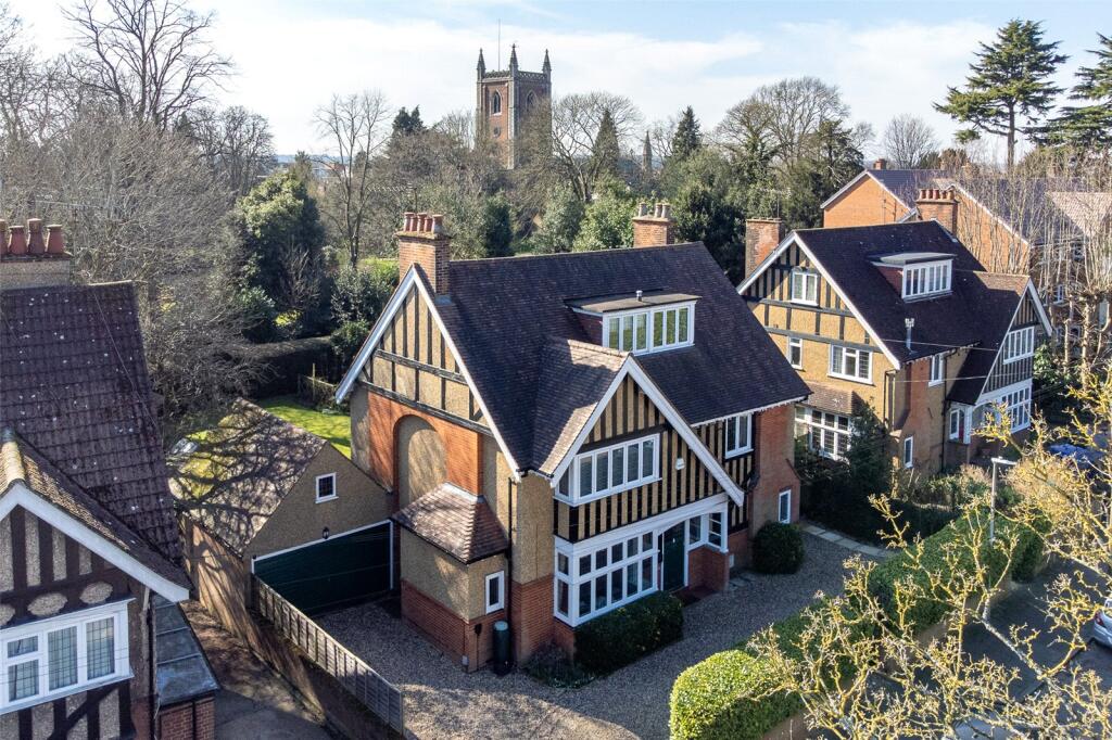 Main image of property: Hall Place Gardens, St. Albans, Hertfordshire, AL1