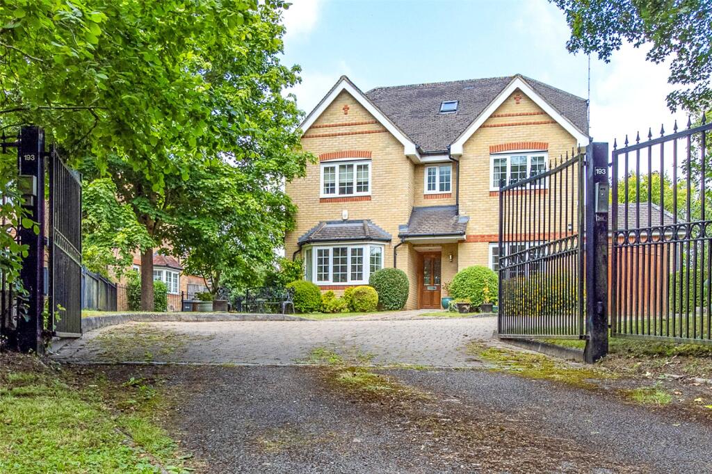 Main image of property: Mount Pleasant Lane, Bricket Wood, St. Albans, Hertfordshire, AL2