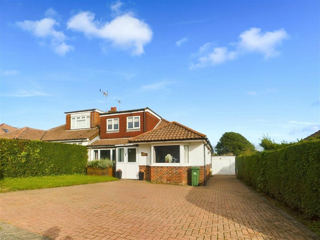4 bedroom semidetached bungalow for sale in Downs Valley Road
