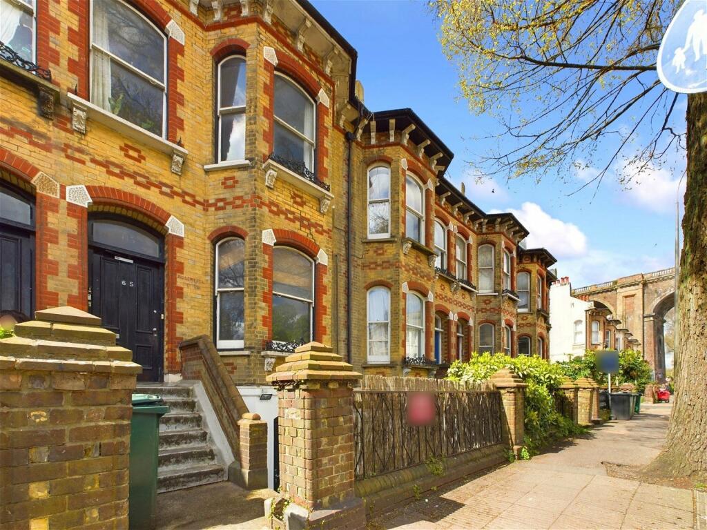 1 bedroom ground floor flat for sale in Preston Road, Brighton, BN1 4QE