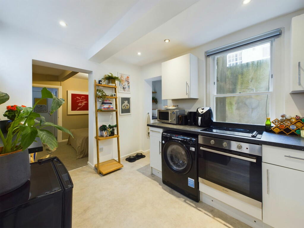 Additional property image - Lansdowne Place, Hove, BN3 1HF