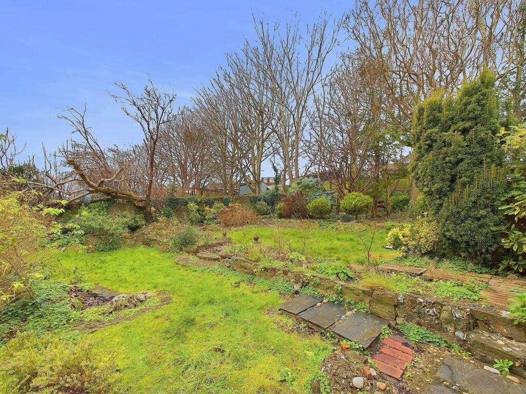 Additional property image - Richmond Road, Brighton, BN2 3RL