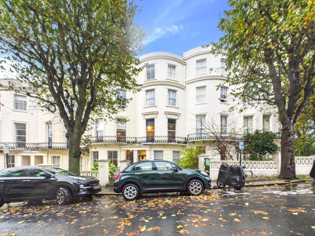 Main image of property: Brunswick Road, Hove, BN3 1DG