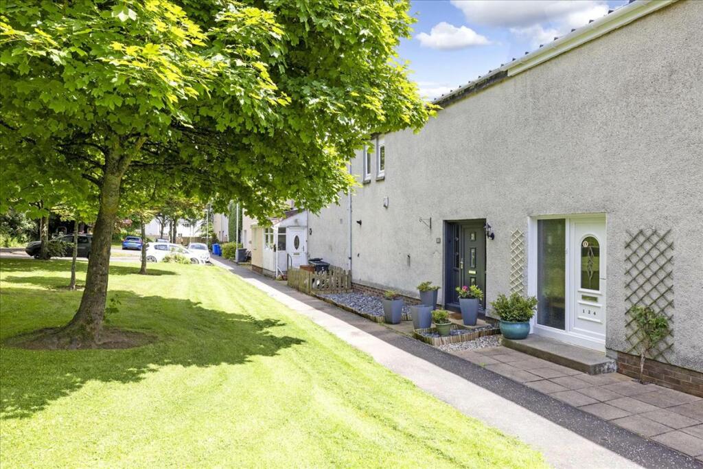 3 bedroom terraced house for sale in 125 Deanburn, Penicuik, EH26