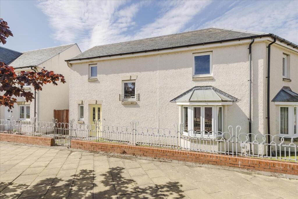 Main image of property: 6 South Quarry Drive, Gorebridge, EH23