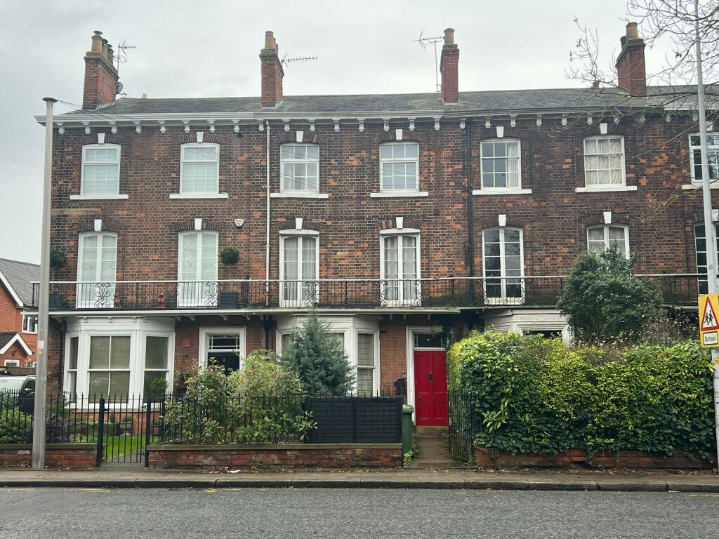 2 bedroom flat for sale in 5 Bargate, Grimsby, DN34 4SS, DN34