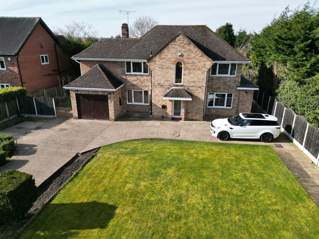Main image of property: Sparken Hill, Worksop, S80 1AP